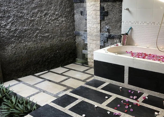 Arco Iris Boutique & Restaurant ホリデーパーク 3*